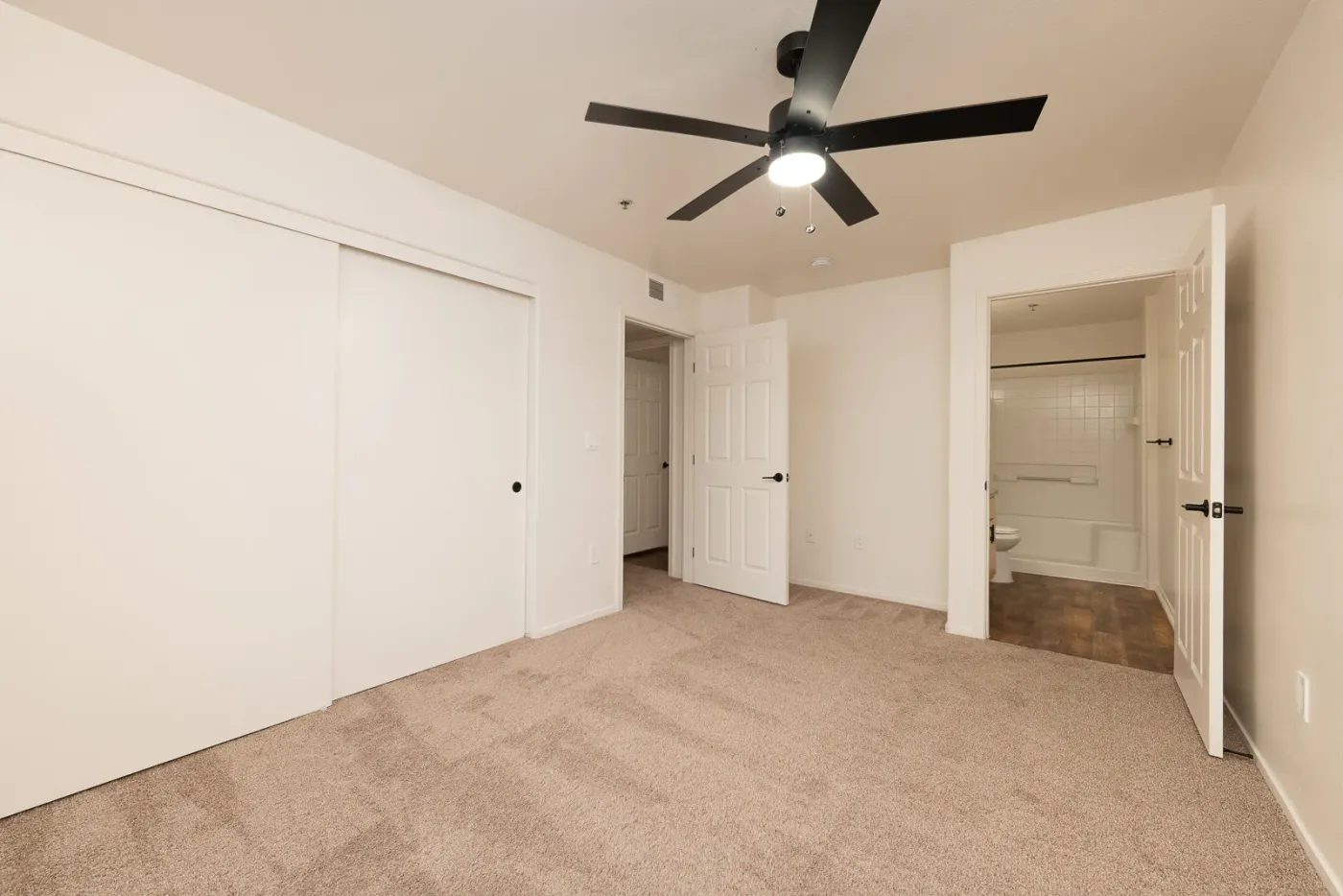 Golden Villa Rcfe at Natomas Park