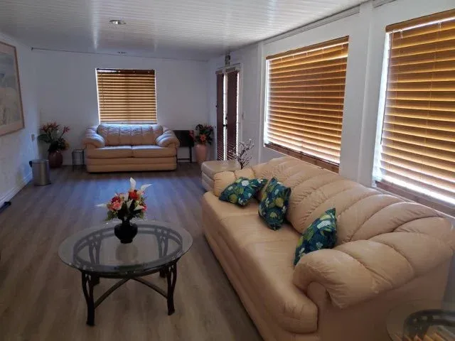 Aging Grace Senior Living Facility Llc